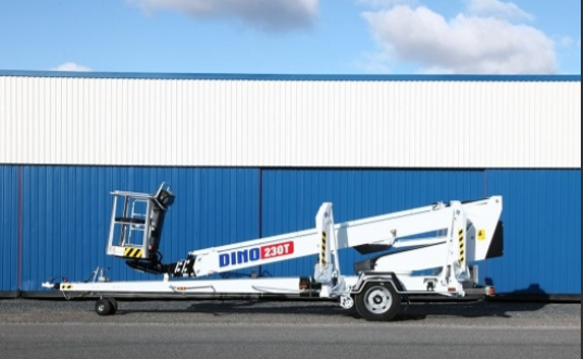 Аренда коленчатого подъёмника: условия эксплуатации и требования к операторам