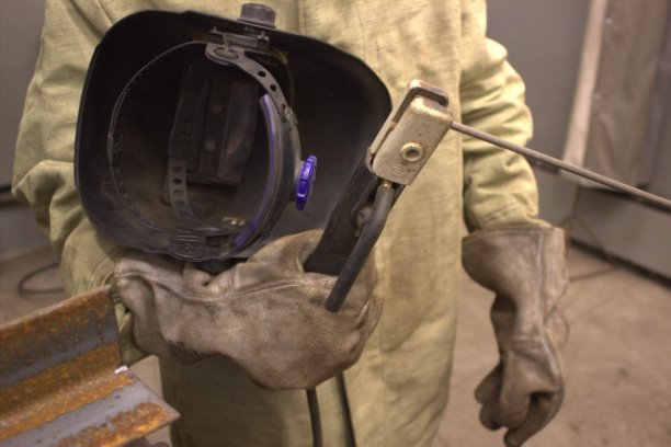 🔥 Чек-лист: 5 шагов для идеальной подготовки рабочего места сварщика | Интересный контент в группе Тульский учебный центр «Энергетик» в ОК (Одноклассники)