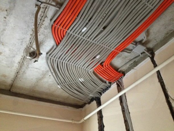 «ЭлектроОберег: как УЗДП‑103 спасает дом , нервы и чайник заодно» 🛡️🏠✨ | Интересный контент в группе ⚡ ЭлектроАрт ⚡ в ОК (Одноклассники)