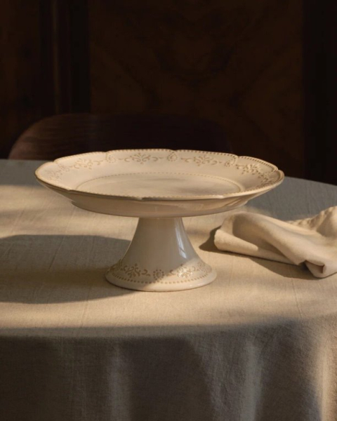 Тортница «Узоры» – это практичная красота из прочного фарфора. | Интересный контент в группе Divnaya Iva в ОК (Одноклассники)