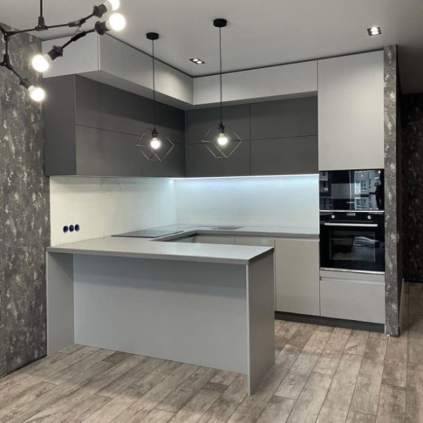 🌟Главная особенность кухонного гарнитура — продуманная П‑образная форма с барной стойкой с одной стороны. | Интересный контент в группе Кухня на заказ в ОК (Одноклассники)