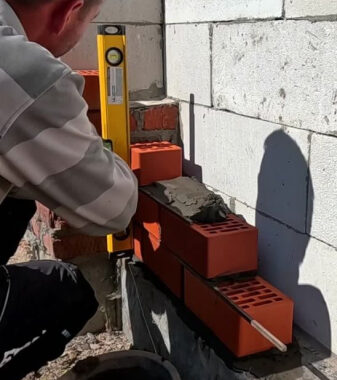 Просчитал и вывел стену пристройки под уровень дома. | Интересный контент в группе Профессия созидатели в ОК (Одноклассники)