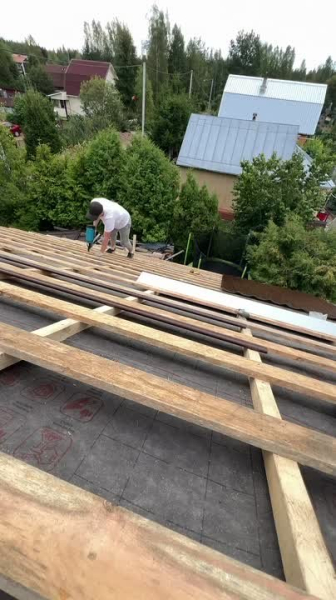 СНЕС СТАРУЮ КРЫШУ и ПОСТАВИЛ МЕТАЛЛОЧЕРЕПИЦУ! | Интересный контент в группе Все о загородном строительстве в ОК (Одноклассники)