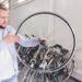 Как заменить подшипник в электродвигателе вентиляции в лаборатории