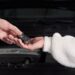Как выбрать автомобильную сигнализацию с автозапуском на зиму